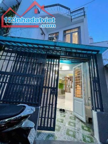 CHỈ 3 TỶ 3 CÓ NGAY NHÀ ĐẸP VIEW SÂN BAY- P10 QUANG TRUNG - 3 TẦNG × 30M2 - 1