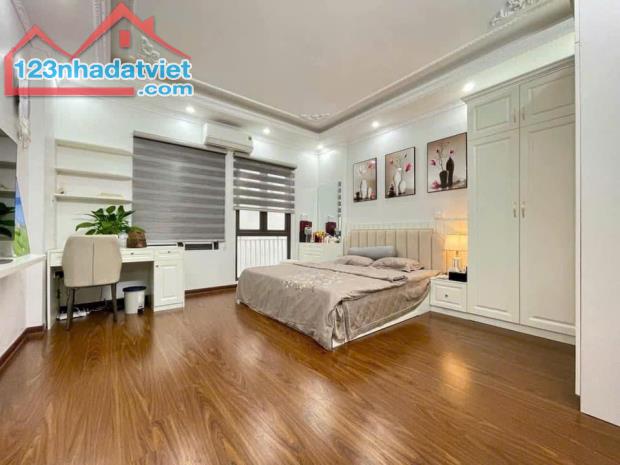 Hiếm: Nhà Ngô Quyền - Hà Đông 40m2 x 4T. 4PN ô tô đỗ cửa. Giá hơn 7 tỷ. Chủ nhà đang rất - 1