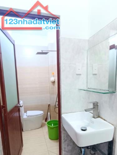 Nhà mới đẹp, 2 tầng 68m2, hẻm ô tô, Thủ Đức, giá 4,8 tỷ. - 2