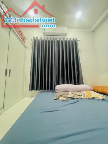 NHÀ ĐẸP LUNH LINH, FULL NỘI THẤT - 21M2, 4TẦNG - LÝ CHÍNH THẮNG - NHỈNH 4TỶ - 5