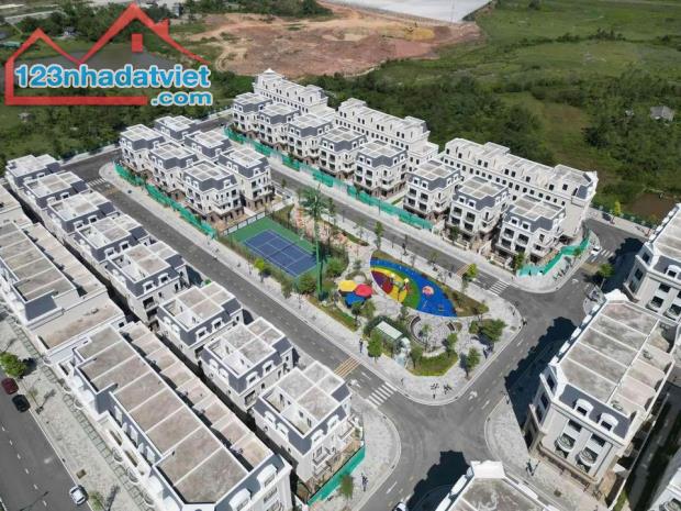 Suất ngoại giao Liền kề Vinhomes Móng Cái Golden Avenue, hỗ trợ ngân hàng: 3 năm không lãi - 3