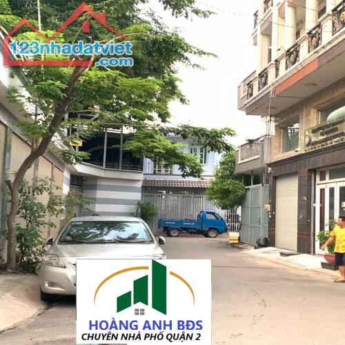 Bán gấp nhà mặt phố MTKD _ Chưa đến 52 tr/m2 _ Đường Lê Văn Thịnh, Quận 2 _ trệt 2 pn 1 wc - 1