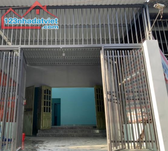 Bán đất tặng nhà, MT, Đ Đồng Khởi, p Trảng Dài, Biên Hòa. 245m2 shr thổ cư chỉ 9,5tỷ - 2