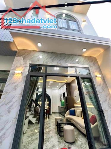 HOT nhất Lê Độ,kiệt thông,gần Điện Biên Phủ, nội thất VIP, 3PN, 50m2,chỉ chưa tới 3ty