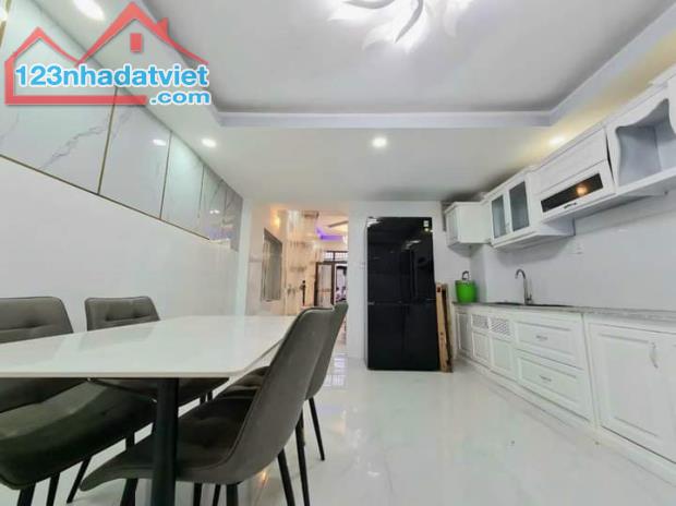 CẦN BÁN GẤP NHÀ HẺM 52m²-2tỷ6(TL) Nguyễn Đình Chiểu Phường Đakao Quận 1 - Đã có sổ - 2