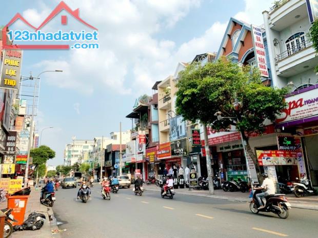 Bán nhà MTKD Gò Dầu (gần Tân Sơn Nhì) DT: 6x17m - Cấp 4 đang thuê 30tr/th - Giá: 18 tỷ - 2