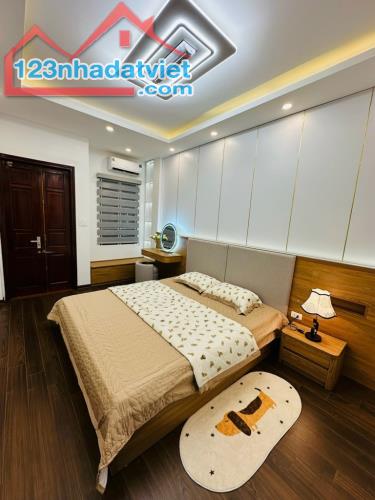 BÁN NHÀ PHỐ TRƯƠNG ĐỊNH 40M2 , MT 3.3M. GIÁ 7.25 TỶ. ĐẸP LUNG LINH - 3