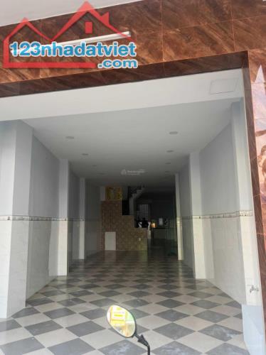 Bán nhà MT Lê Hồng Phong Quận 10 92,4m2 giá 29,5 tỷ - 2