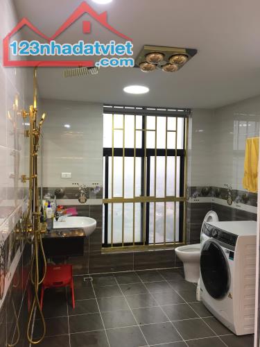 Chính chủ gửi bán CHCC Cao Cấp CT1 Mỹ Đình Sông Đà 116m2, 3PN, view sân vận động - 2