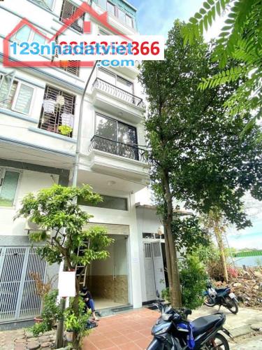 BÁN NHÀ TĐC PHÚ DIỄN, 5Tầng, 40M2, VỈA HÈ 6M, OTO KINH DOANH, NHINH 11 TY - 1