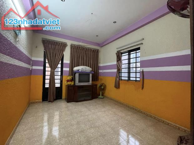 Nhà 4 Tầng kiên cố, Hoàn công đủ Quận 8, hàng xóm Quận 1, đường Dương Bá Trạc - 4