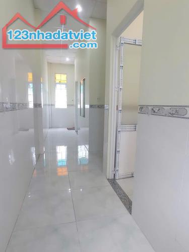 cho thuê nhà 1 Lầu KP1.P.Tân Hiệp DT80m2, 2PN, gần TTGTVL Nguyễn Ái Quốc - 1