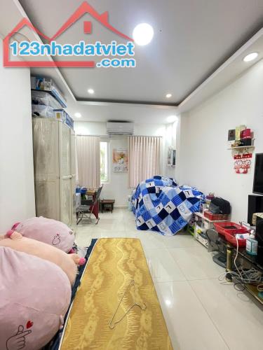 😻🌼QUẬN 1 GẦN MẶT TIỀN-HAI BÀ TRƯNG-TÂN ĐỊNH-NHÀ ĐẸP Ở NGAY-40M2- 3TẦNG-CHỈ 7,9TỶ- NỞ HẬU - 5