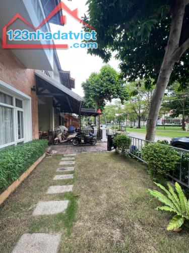 Biệt Thự Đơn Lập 10x18,5m Trong Khu The Oasis Việt Sing, Kế Bên KCN Visip 1 - 3