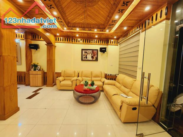 SIÊU PHẨM BIỆT THỰ THÁI HÀ, LÔ GÓC, 3 THOÁNG, Ô TÔ TRÁNH_DT 160M2, 4 TẦNG, MT 11M, 42TỶ - 2