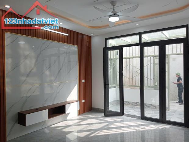 Rẻ nhất Biên Giang, Nhà4T*30m2, Ôtô tránh đỗ 15m, ngay chợ, Nhà văn hóa, gần Hồ An Thắng - 2