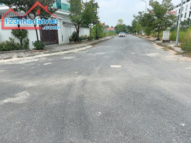 Bán lô 148m2 đất KĐT Park Hill nhìn Ql 2b - 2