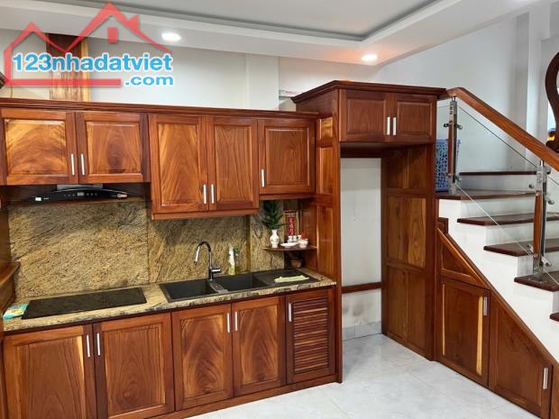 Mặt Tiền Nội Bộ Khu Tên Lửa-4Tầng-80m2-Full Nội Thất. Chỉ hơn 9 Tỷ - 1