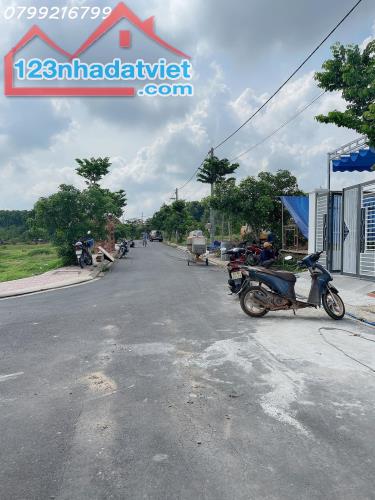 Đất nền Đồng Nai sổ riêng thổ cư 1 sẹc QL1A trọn sổ 1 tỷ 150 /nền .Hỗ trợ 3 bên, lh 0799 - 4