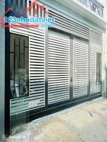 NHÀ 2 TẦNG ĐẸP LUNG LINH - 40M2 - SÁT MT TRUNG MỸ TÂY 13. Q.12 - GIÁP GÒ VẤP - NHỈNH 3 TỶ