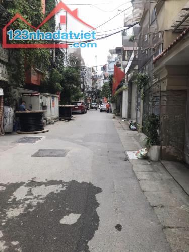 Mặt ngõ Phân Lô - 44m - Ôtô tránh - Ngõ Thông KD tấp nập - Giá 11.2 Tỷ