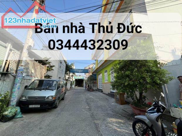 Bán nhà Thủ Đức, tương lai thu nhập hơn 100 triệu/tháng, Dương Đình Hội, 250 m2, 13.5 tỷ T - 1