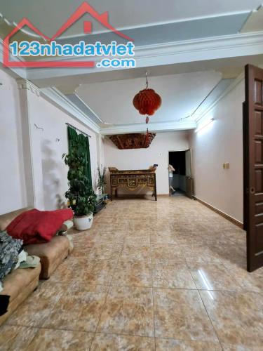 Bán nhà 3 tầng đường ô tô 102m2 Quang Đàm, Sở Dầu, Hồng Bàng, Hải Phòng. 3,7 tỷ - 2