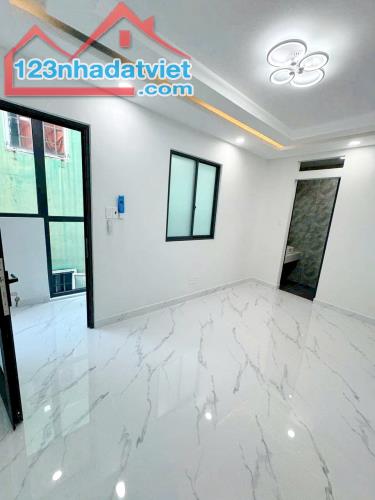 Bán nhà mặt tiền 3 lầu đường Dương Bá Trạc Phường 2 Quận 8 - 3