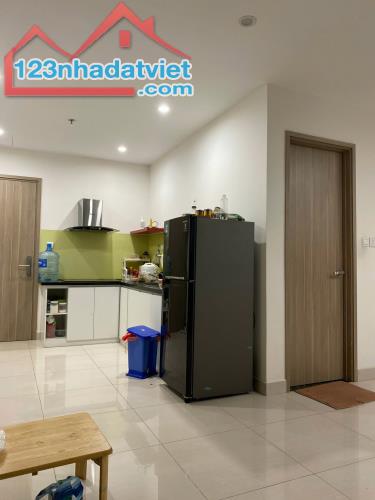 Cần bán căn hộ đã có sổ , căn góc diện tích 63m2, 2PN_2WC tòa Rainbown Vinhome Granpark Q9 - 3