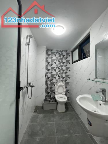 Bán nhà TT Đầm Trấu gần TTTM Sun Grand City Ancora Residence 3,83 tỷ - 4