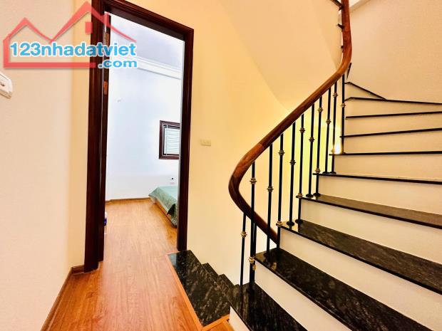 Bán nhà 5,95 tỷ tại Đường Minh Khai, Hai Bà Trưng, 43m2, 4 phòng ngủ sổ đỏ - 3