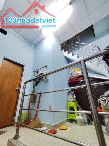 Nhà Mặt Tiền Đường Nguyễn Thượng Hiền, Phường 4, Quận 3, 30m2, gần Chợ Vườn Chuối - 4