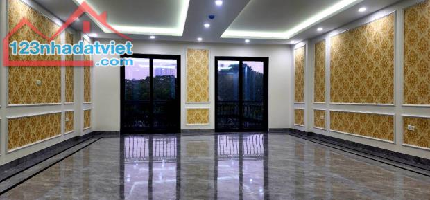 Bán nhà Nguyễn Khang, Yên Hòa, Cầu Giấy, mặt phố DT64m2, 8 tầng MT6.1m, giá chào 34.5 tỷ - 1