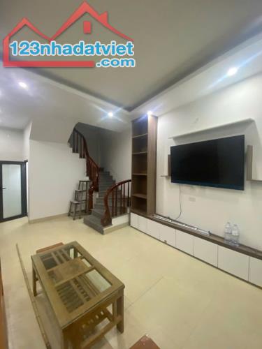 BÁN NHÀ YÊN NGHĨA HÀ ĐÔNG 5 TẦNG 30m2 giá 4,1 tỷ - 2