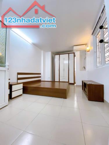 Bán nhà phố Đình Giót - Phương liệt , DT :55m2 , Giá Hơn 8 tỷ , Ngõ Thông , Kinh Doanh , L - 5