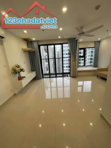 cần bán căn 64m2 tòa s201vinhomesmats city tây mỗ