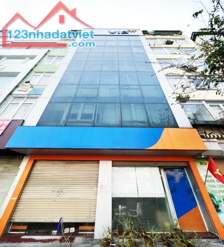 Bán Tòa Văn Phòng Mặt Phố Tôn Đức Thắng, Đống Đa DT 180m2, 8T, MT 7.9m. Giá Cực Rẻ