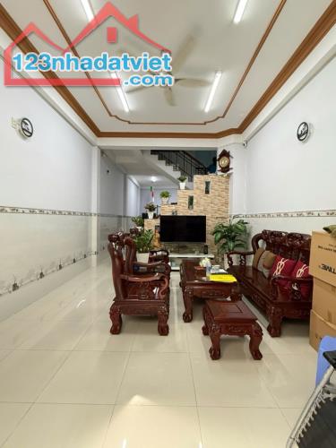 Nhà Mới Đẹp 3 Tầng Đúc, Bình Giã, Tân Bình, 4.5x19m, 81m2, nhỉnh 8 tỷ TL