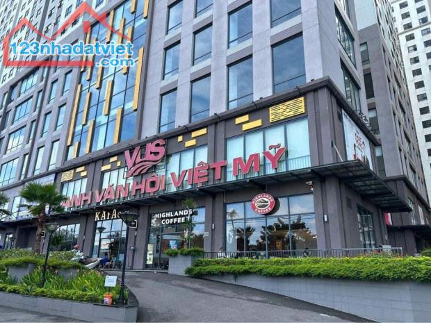 Cho thuê căn hộ Shophouse mới ngay khu dân cư Phường 6,quận 8. Block A nằm trong nội khu c