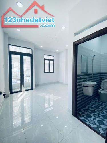 Bán Nhà Hẻm 6M Thông - Trường Chinh - F.14 Tân Bình - 50M2 - 3 Tầng - Chỉ 6.x Tỷ - 3