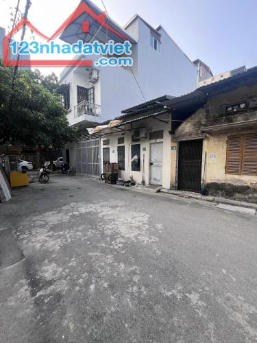 🏠 BÁN ĐẤT XÂY CCMN - NGÕ 20 LÊ VĂN HIẾN - 82M² - Ô TÔ TRÁNH - 15.8 TỶ📞 HẰNG Mini