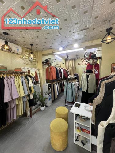 Nhà mặt phố trung tâm  quận Hai bà trưng chỉ 7,3 tỉ, 46 m2. Thật 100%