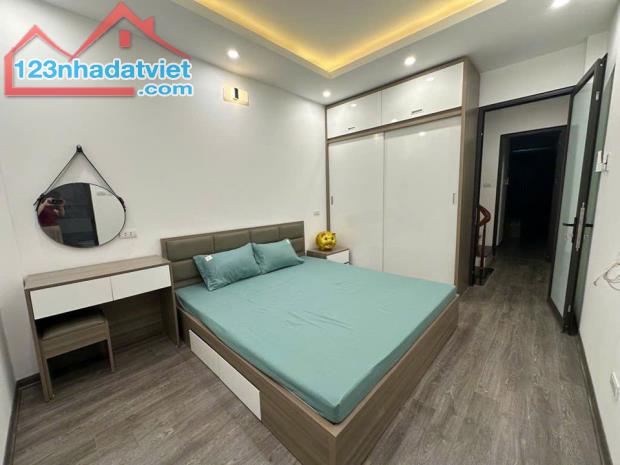 Bán Tiểu Biệt Thự Âu Cơ, ô tô vào nhà, đẹp long lanh, 80m2 mặt tiền gần 5m. chỉ 18 tỷ - 3