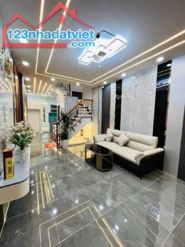 Bán nhà 2 tầng 3PN,46m2, mới ở ngay, khu đường hoa Phan Xích Long, Q.Phú Nhuận, 5.55 TỶ - 1