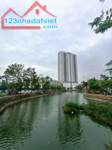 Bán nhà LK mặt hồ diện tích 98m2 vị trí đối diện Aeon Mall Hà Đông giá thỏa thuận