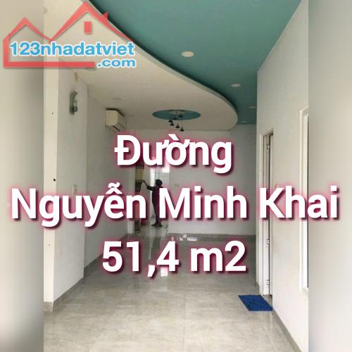 Bán nhà 3 tầng mặt tiền kinh doanh đường Nguyễn Minh Khai, Phước Hòa, Nha Trang   - Đường