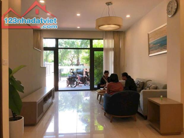 Bán căn liền kề 3,5 tầng Lotus Resident Ven Biển trung tâm Hùng Thắng, Bãi Cháy, Hạ Long - 1