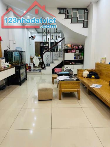 Nhà mới 2021, Trịnh Đình Cửu, 50m2, 4 ngủ, ô tô đậu cửa, chỉ 11.5 tỷ - 1