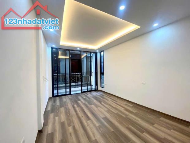 Nhà Đẹp phố Đình Giót - Phương liệt , DT :33m2 , Giá Hơn 6 tỷ , Full Nội Thất - 3