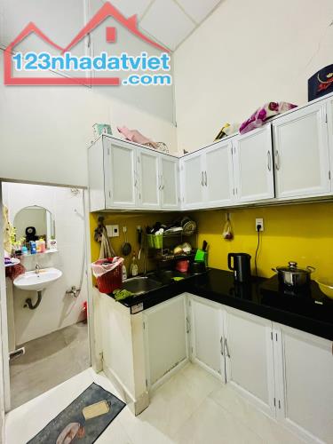 BÁN 🏘️ C4 khu vực sầm uất, sát metro q12, 2p qua Gò Vấp, khuôn đất nở hậu.  👉Dt: 45m2 ch